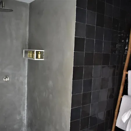 1 Gal Casalinho Da Azenha * سينترا